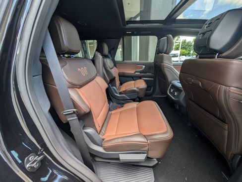 New 2027 Ford Expedition King Ranch AWD/4WD image 7