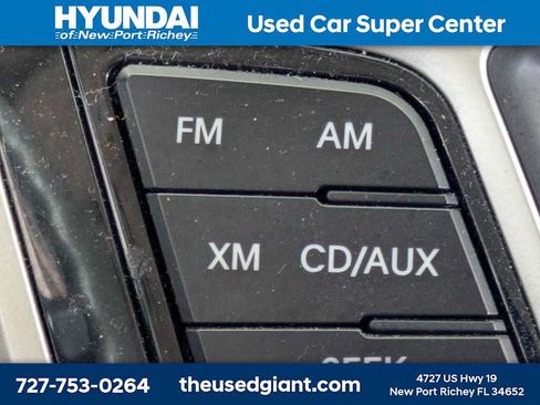 Used 2012 Hyundai Accent GLS w/ Premium Pkg 3 FWD image 19