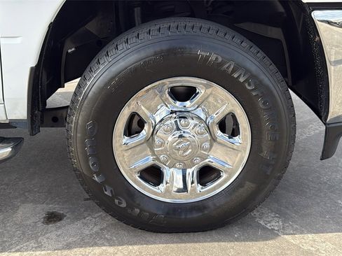 Used 2019 RAM 2500 Big Horn image 34