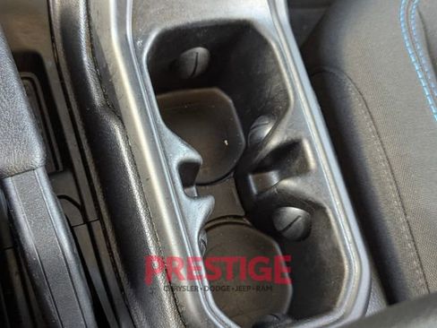 Used 2022 Jeep Wrangler Unlimited Rubicon 4xe image 25