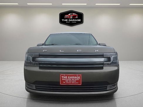 Used 2014 Ford Flex Limited w/ Equipment Group 303A AWD/4WD image 2