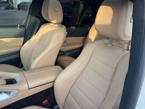 Used 2024 Mercedes-Benz GLE 350 4MATIC image 29