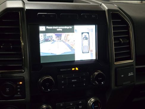 Used 2019 Ford F150 Raptor w/ Equipment Group 802A Luxury image 12