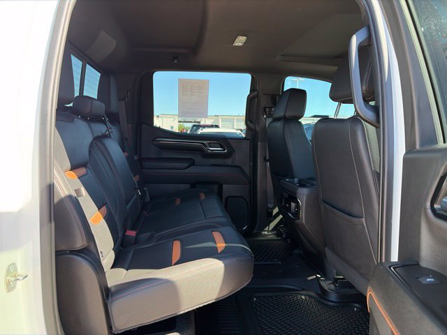Used 2023 GMC Sierra 1500 AT4 w/ Technology Package AWD/4WD image 44