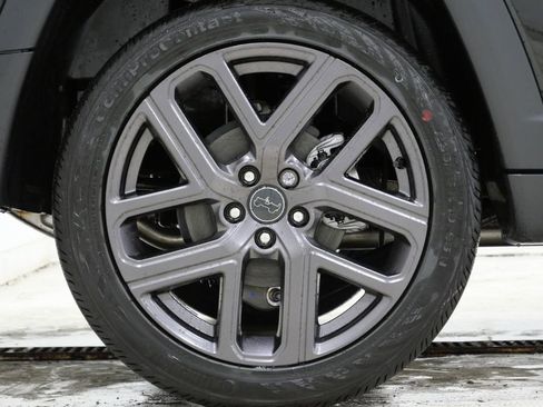 New 2026 Jeep Compass Limited image 9