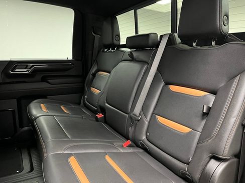 Used 2024 GMC Sierra 3500 AT4 w/ AT4 Premium Plus Package AWD/4WD image 46