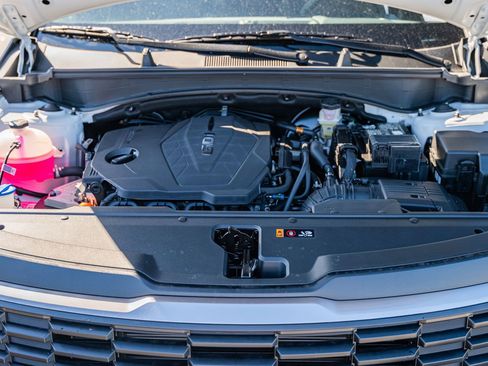 New 2026 Kia Sportage LX FWD image 15