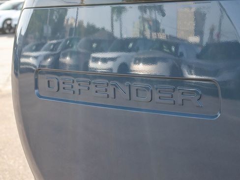 New 2026 Land Rover Defender 110 X-Dynamic SE AWD/4WD image 12