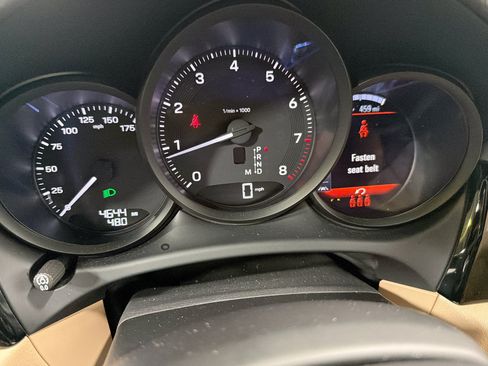 Certified 2026 Porsche Macan AWD/4WD image 39