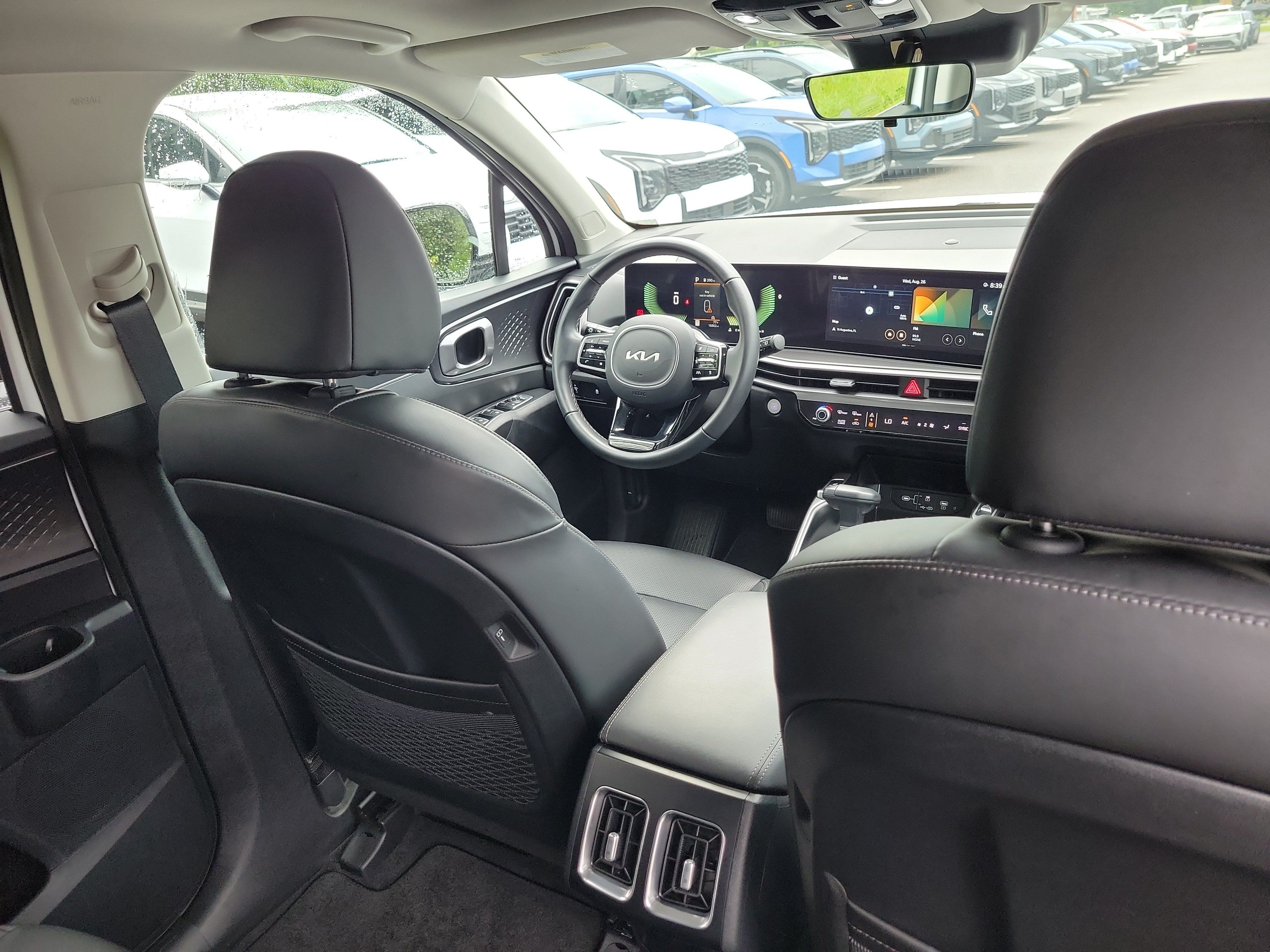 Certified 2025 Kia Sorento S w/ Panoramic Sunroof Package FWD image 11
