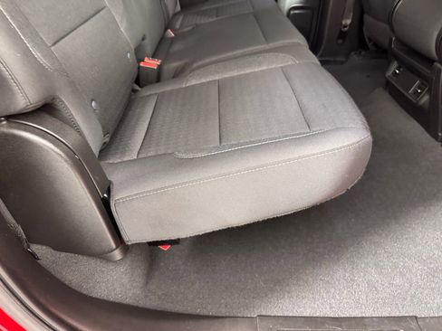 Used 2022 Chevrolet Silverado 1500 Custom AWD/4WD image 25