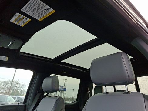 Used 2024 Ford F150 Lightning Lariat image 15