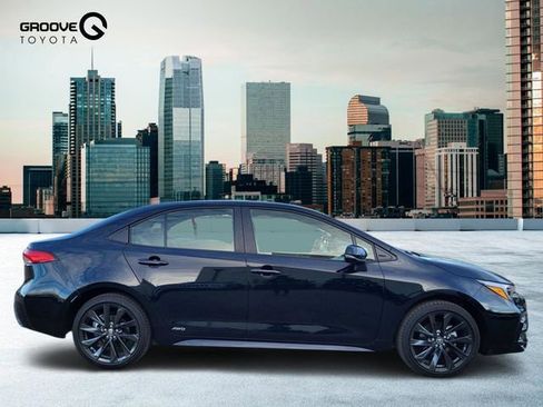 Used 2026 Toyota Corolla SE image 7