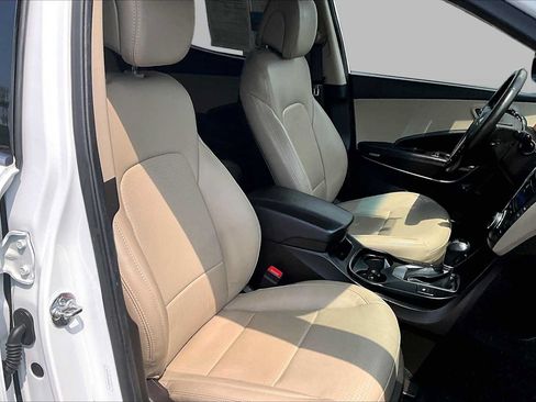 Used 2013 Hyundai Santa Fe Sport 2.0T AWD/4WD image 8