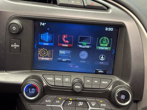 Used 2019 Chevrolet Corvette Z06 RWD image 15