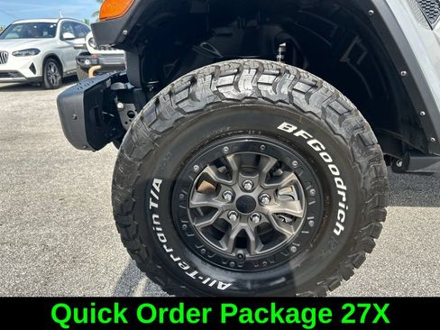 Used 2022 Jeep Wrangler Unlimited Rubicon w/ Trailer Tow Package AWD/4WD image 19