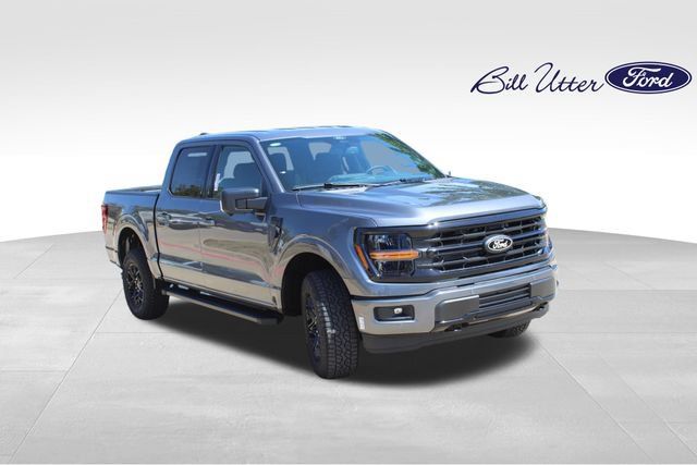 New 2026 Ford F150 XLT w/ Equipment Group 302A MID AWD/4WD image 2