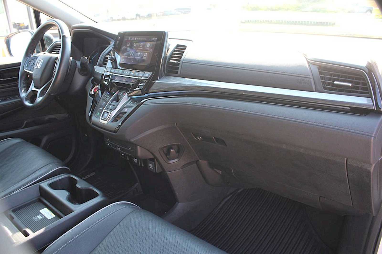 Used 2022 Honda Odyssey Elite image 16