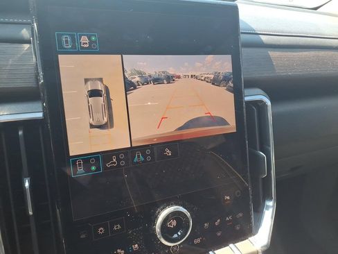 Used 2024 GMC Acadia Denali FWD image 21