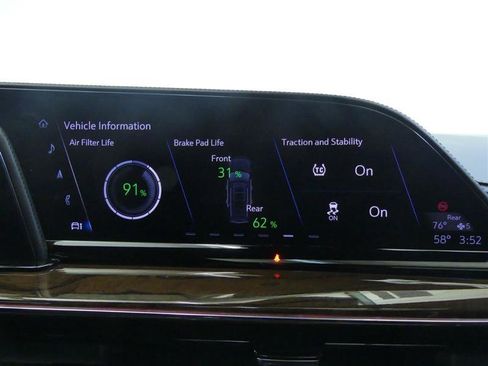 Used 2021 Cadillac Escalade Premium Luxury Platinum image 12