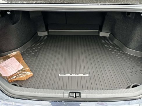 New 2026 Toyota Camry SE image 9