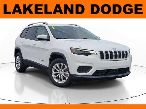 Used 2021 Jeep Cherokee Latitude image 1