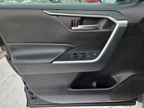 Used 2023 Toyota RAV4 XLE image 13