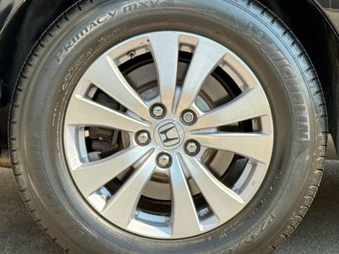 Used 2016 Honda Odyssey EX-L image 23