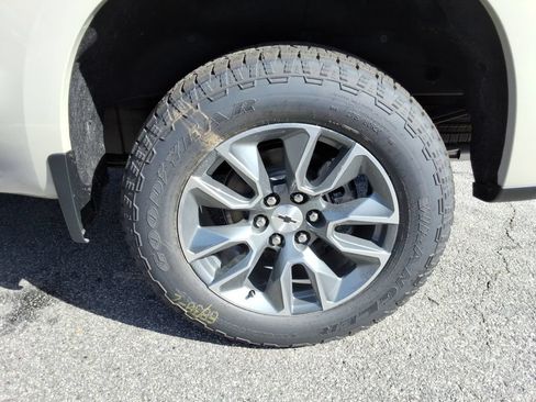 New 2026 Chevrolet Silverado 1500 RST w/ RST All Star Premium Package AWD/4WD image 13