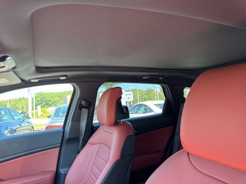 New 2026 Kia Sportage SX image 11