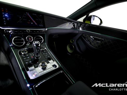 Used 2020 Bentley Continental GT image 15