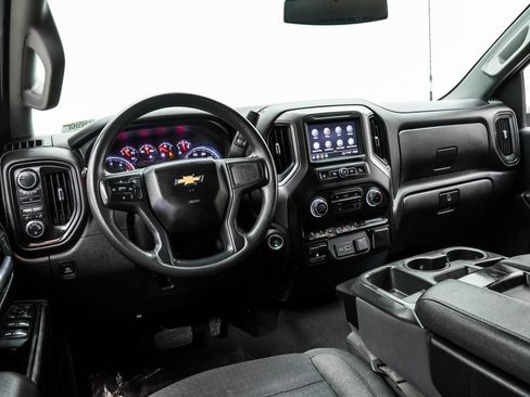 Used 2024 Chevrolet Silverado 2500 Custom w/ Custom Value Package AWD/4WD image 5