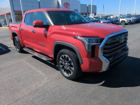 Used 2024 Toyota Tundra Limited image 2