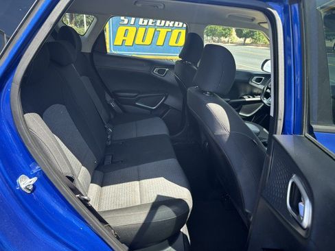Used 2020 Kia Soul GT-Line FWD image 16