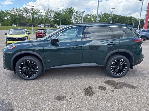 New 2026 Nissan Rogue SV AWD/4WD image 3