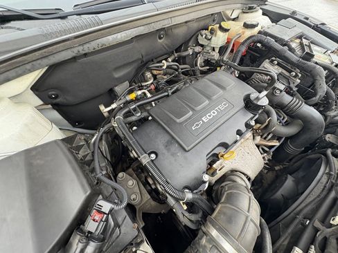 Used 2016 Chevrolet Cruze LT image 18