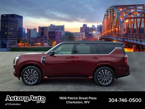 Used 2025 Nissan Armada Platinum Reserve image 6