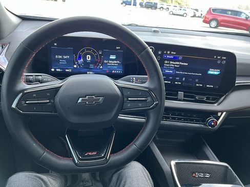 Used 2025 Chevrolet Equinox RS image 27