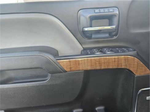 Used 2014 GMC Sierra 1500 SLT w/ Driver Alert Package image 10