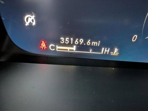 Used 2022 Lincoln Nautilus Reserve w/ Equipment Group 202A image 40