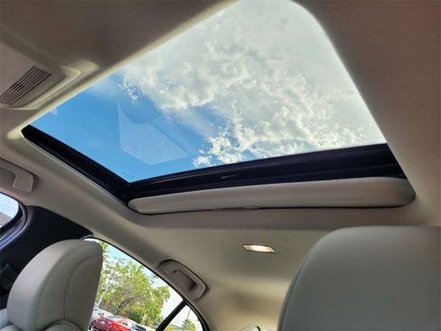 Certified 2022 MAZDA MAZDA3 s image 17