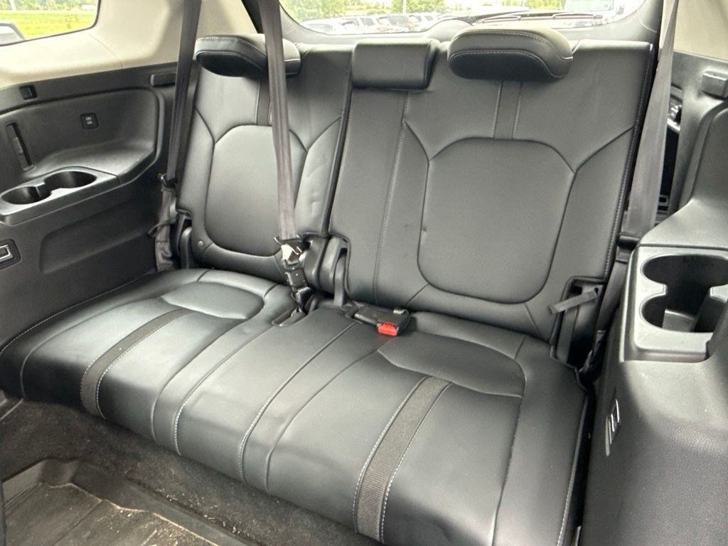 Used 2024 Honda Pilot EX-L image 9