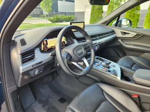 Used 2018 Audi Q7 2.0T Premium Plus w/ Premium Plus Package AWD/4WD image 8