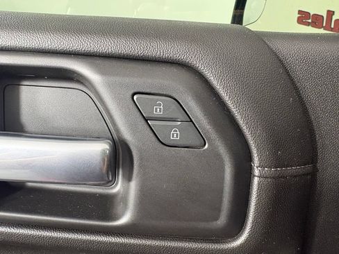Used 2019 Chevrolet Silverado 1500 RST w/ All-Star Edition AWD/4WD image 14
