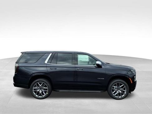 New 2026 Chevrolet Tahoe Premier AWD/4WD image 2