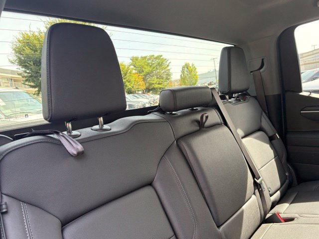 Used 2026 GMC Sierra 1500 SLT AWD/4WD image 30