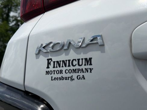 Used 2023 Hyundai Kona SEL w/ Cargo Package FWD image 16