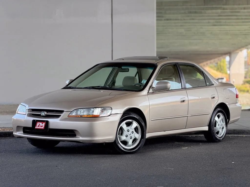 Used 2000 Honda Accord EX image 1