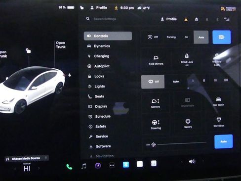 Used 2021 Tesla Model 3 Standard Range Plus image 11