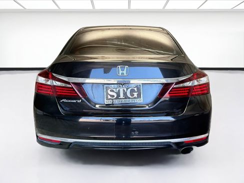 Used 2016 Honda Accord LX image 5